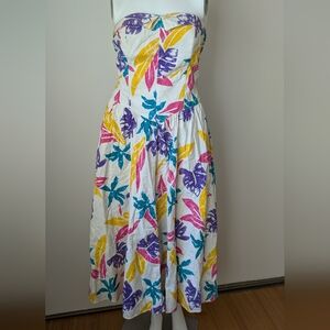 90s Does 50s White Strapless Tropical Print Midi Dress - Multi